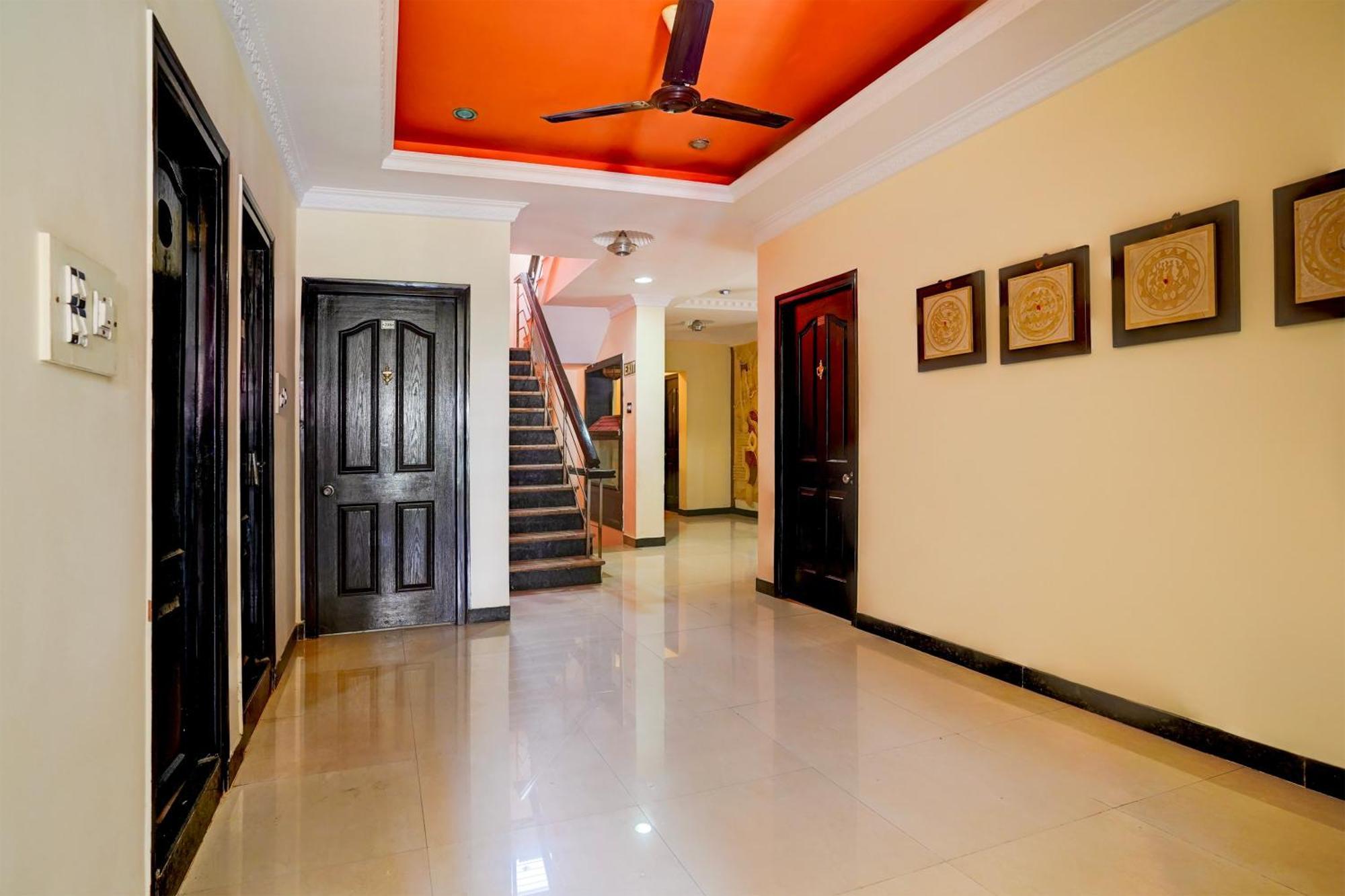 Hotel O Varun Residency Kammasandra 外观 照片